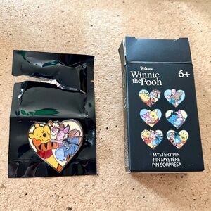 Disney Loungefly Winnie the Pooh Hug Heart Pin - Group Piglet Tigger Eeyore Roo